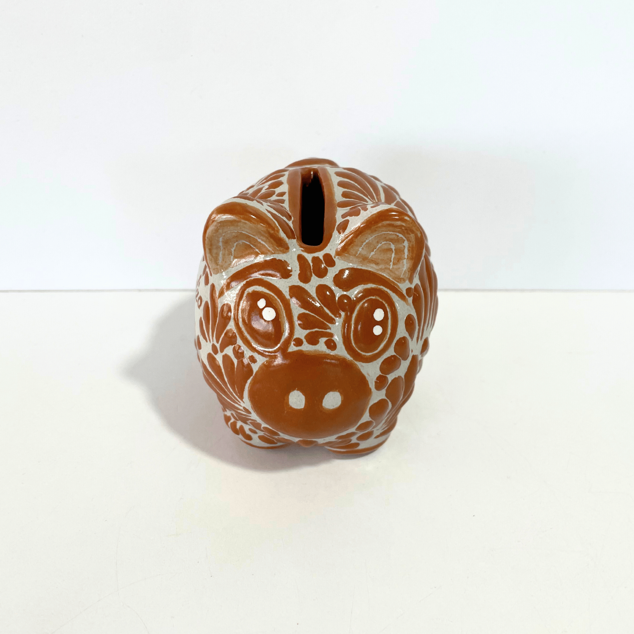 ALCANCIA CERDITO PEQUEÑA PERSONALIZADA FONDO TRADICIONAL MIK TERRACOTA MI BAUTIZO NOMBRE