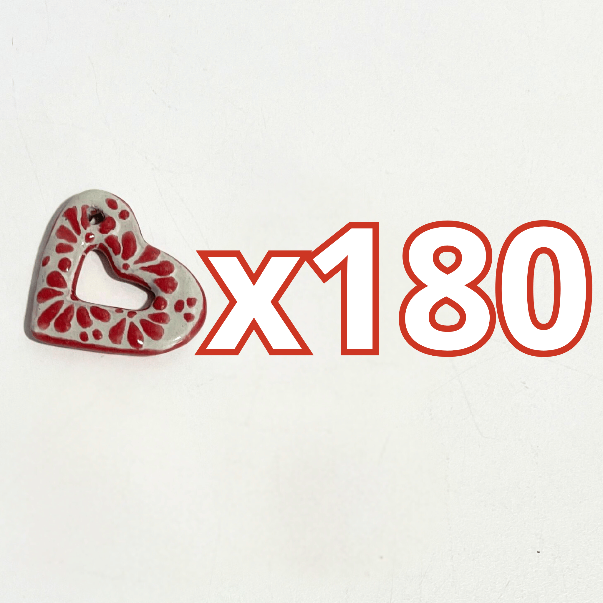 CORAZON PLANO CORTE INTERNO 3 CM FONDO TRADICIONAL DECORADO ROJO