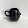 TAZA CHICA CARITA BARRO NEGRO