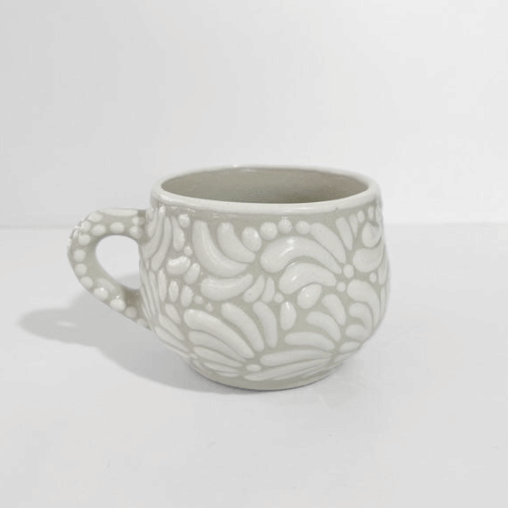 TAZA CHOCOLATERA MEDIANA FONDO TRADICIONAL MIK BLANCO