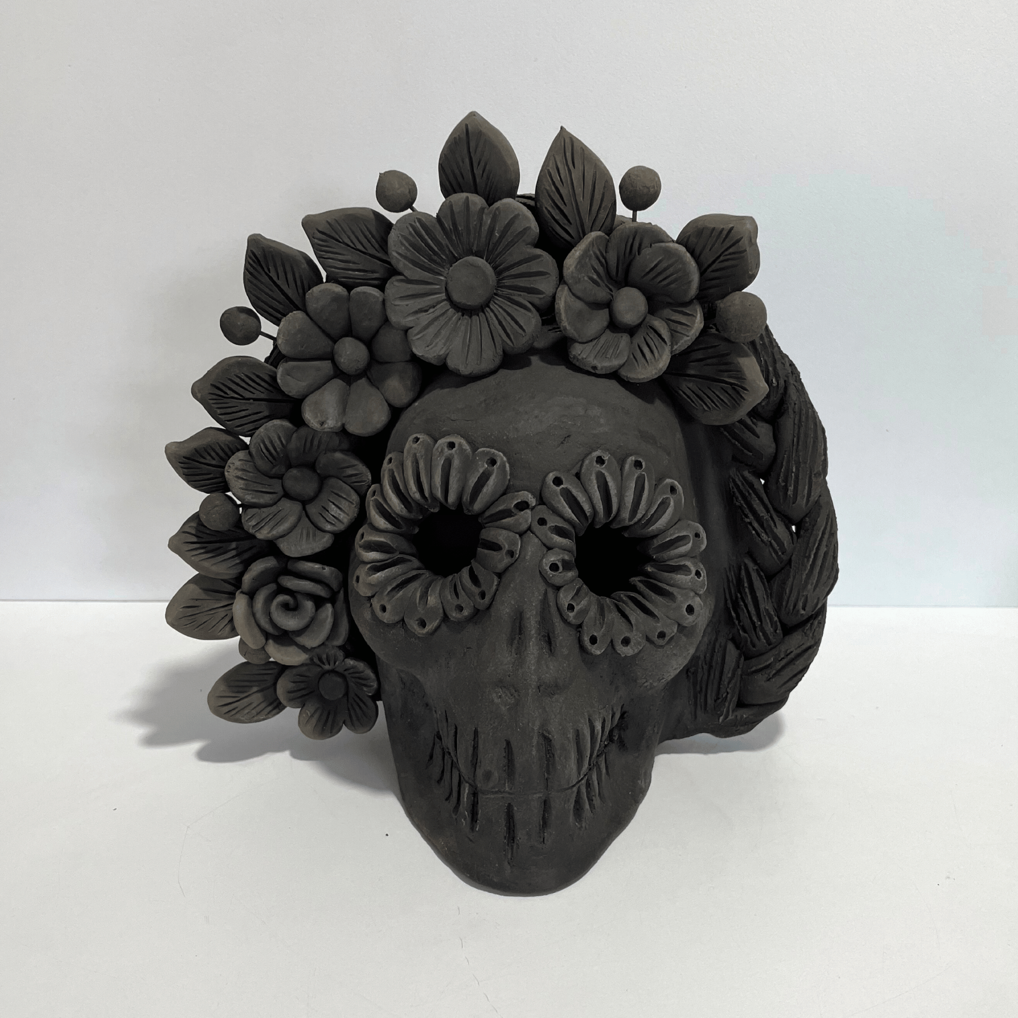 CALAVERA BARRO NEGRO