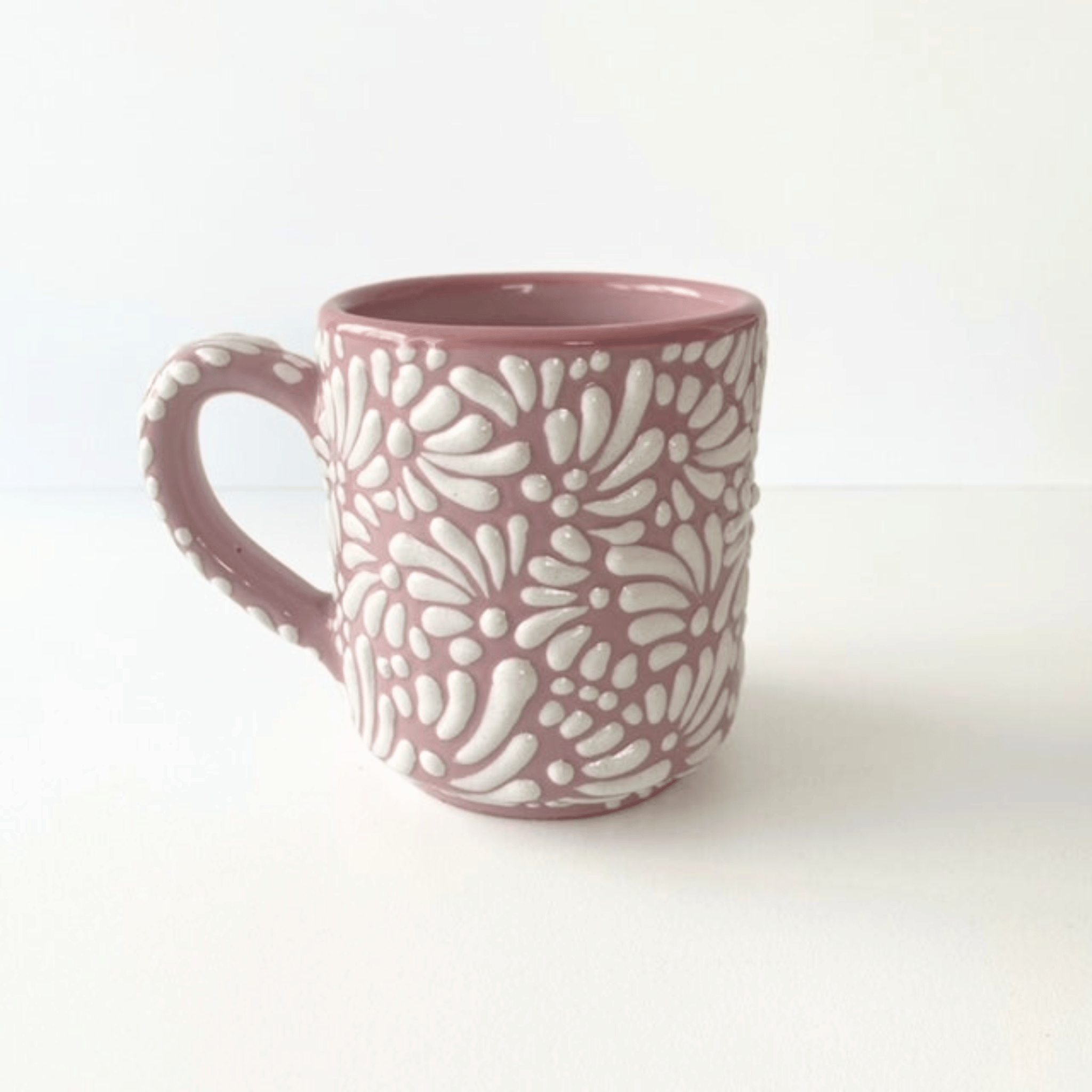 TAZA RECTA ESTANDAR FONDO ROSA MIK BLANCO