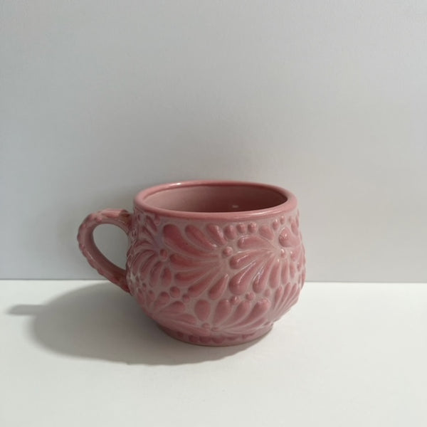 CAFETERA FONDO ROSA DECORADO BLANCO MIK – Talavera Salazar