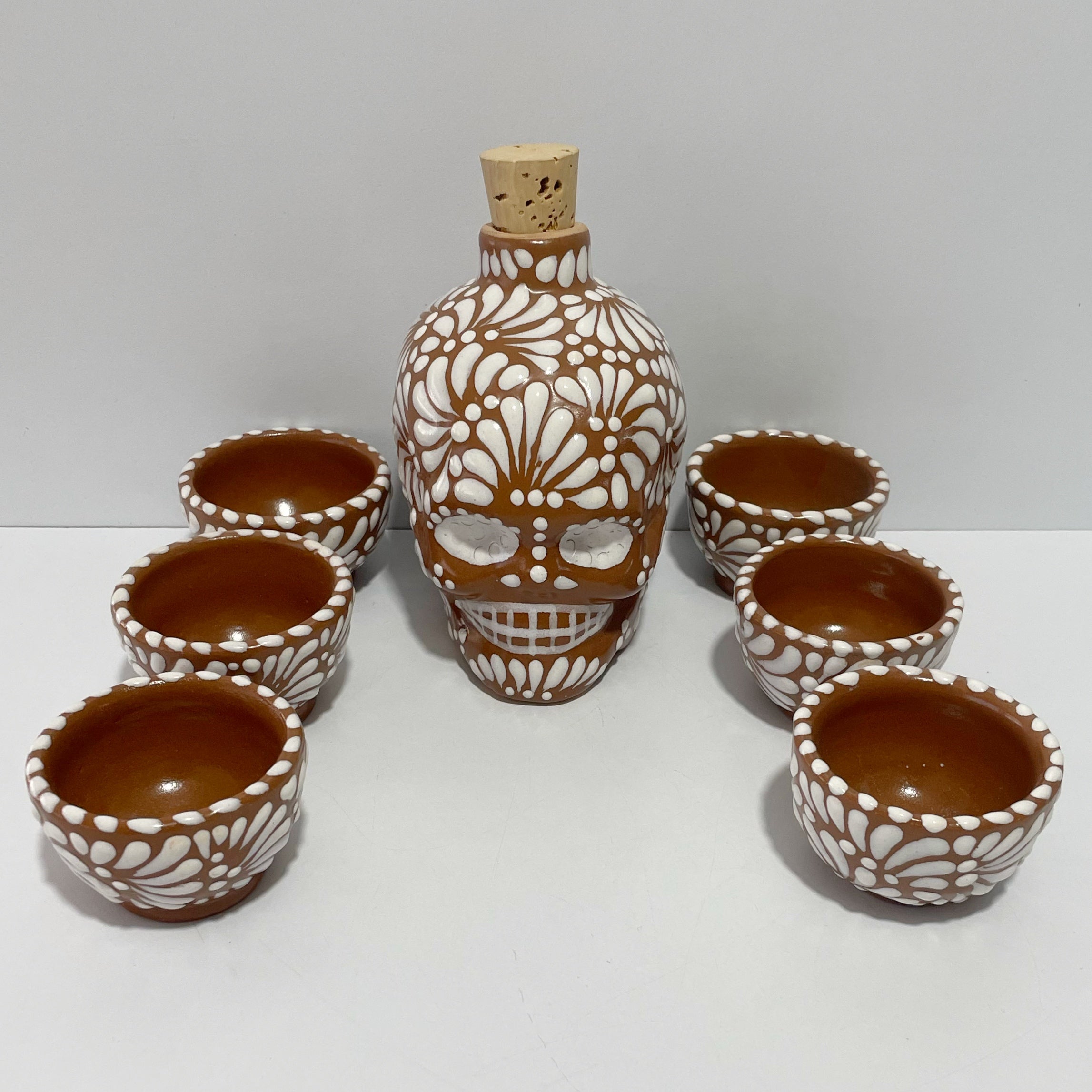 SET LICORERA FORMA CALAVERA FONDO CAFE MIK BLANCO