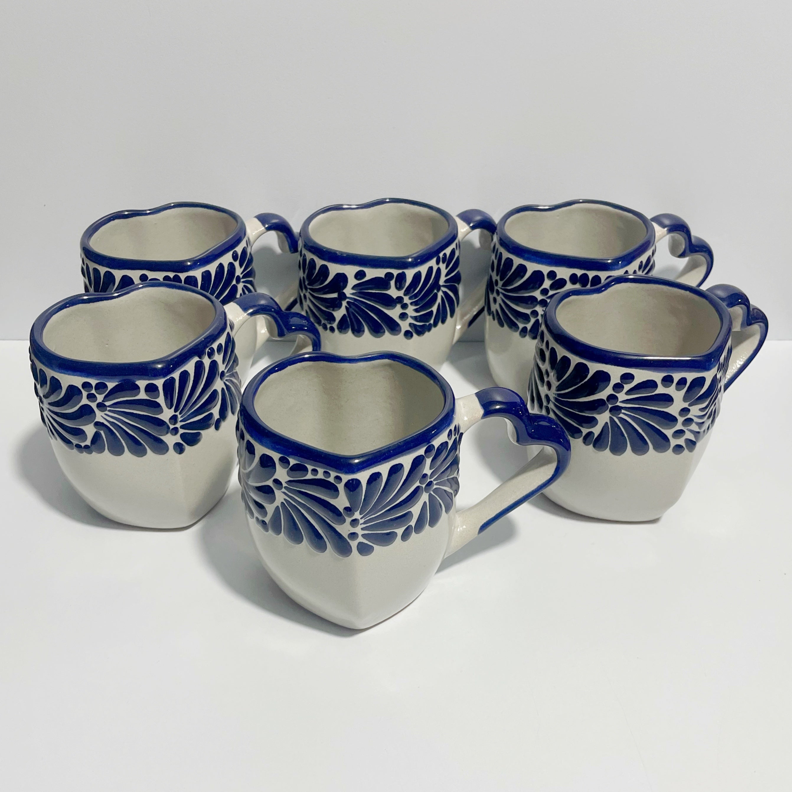 PAQUETE TAZAS CORAZON CON ASA DE CORAZON FONDO TRADICIONAL CENEFA MIK AZUL COBALTO