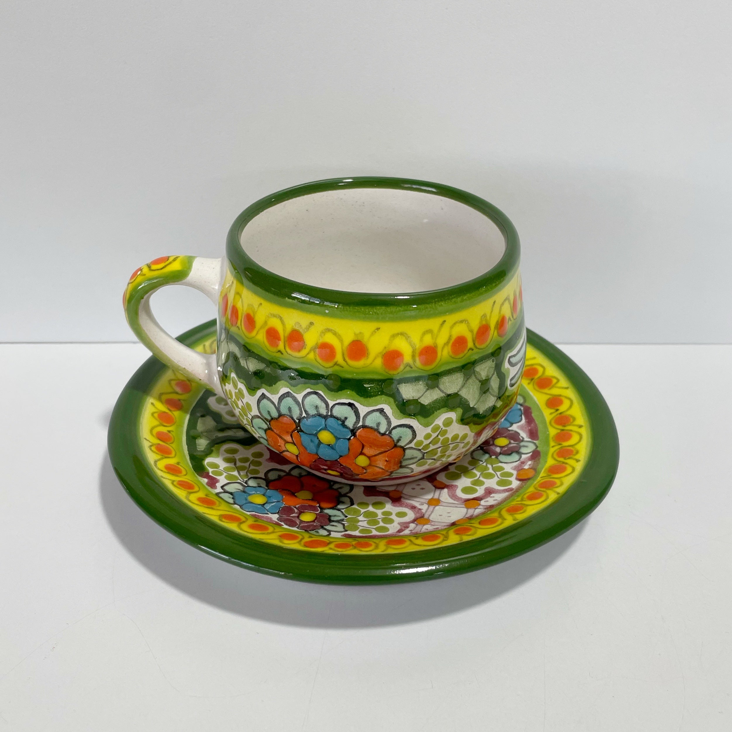 SET TAZA CHOCOLATERA MEDIANA Y PLATO DECORADO MULTICOLOR COLIBRI